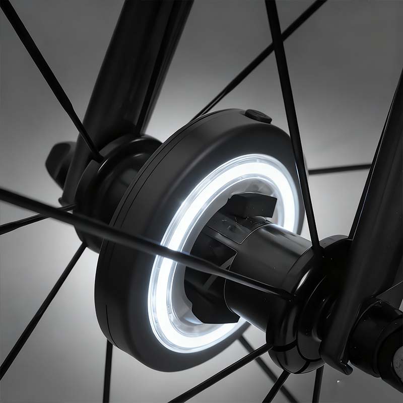 Éclairage LED des moyeux de roue pour rouler de nuit
