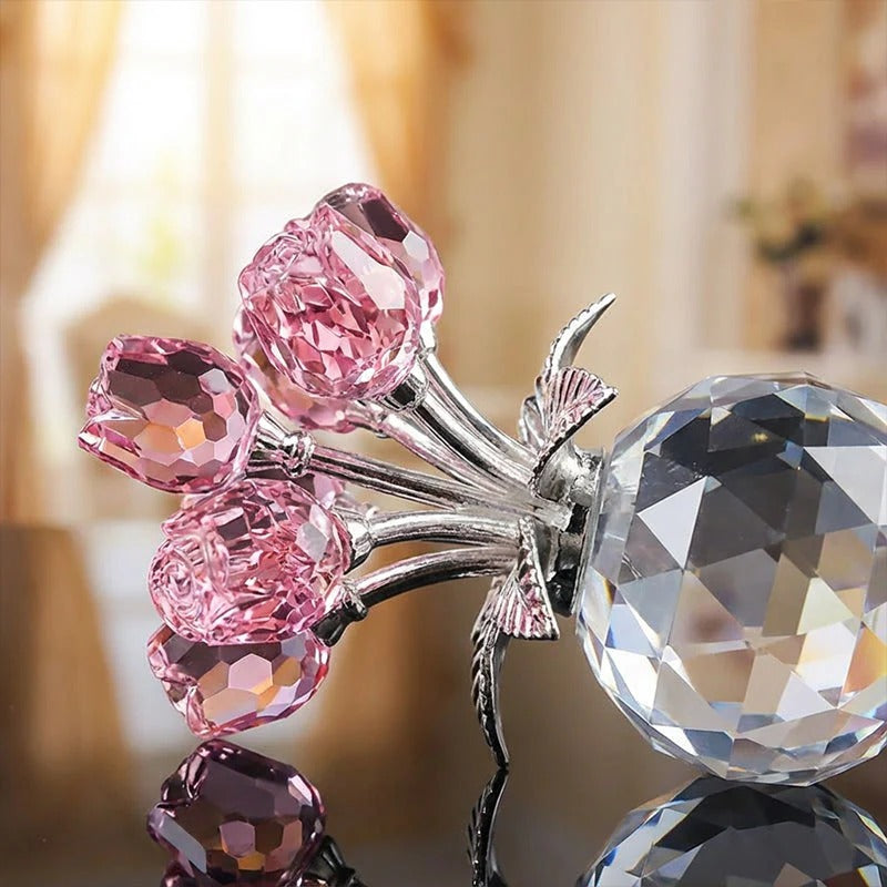 Figurine de collection rose colorée en cristal avec vase
