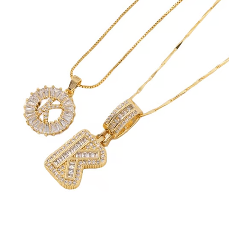 Collier pendentif alphabet doré