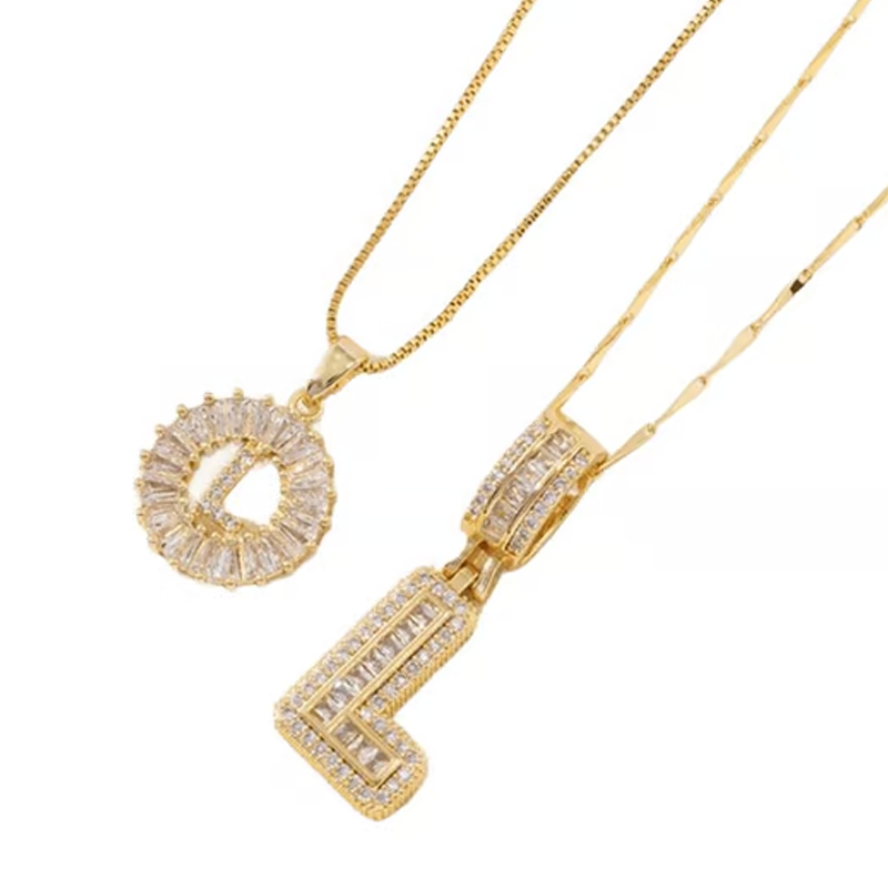 Collier pendentif alphabet doré