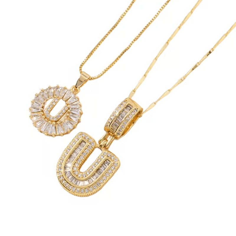 Collier pendentif alphabet doré