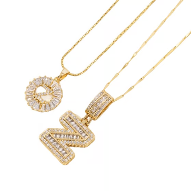 Collier pendentif alphabet doré