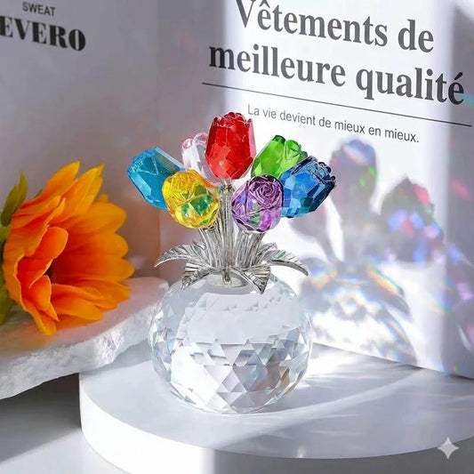 Figurine de collection rose colorée en cristal avec vase