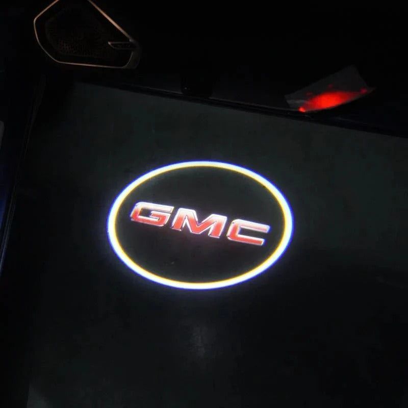 Projecteur de logo pour voiture – Illuminez votre entrée avec un logo élégant
