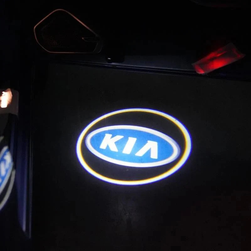 Projecteur de logo pour voiture – Illuminez votre entrée avec un logo élégant