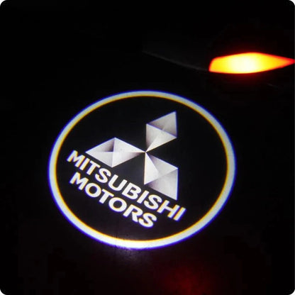 Projecteur de logo pour voiture – Illuminez votre entrée avec un logo élégant