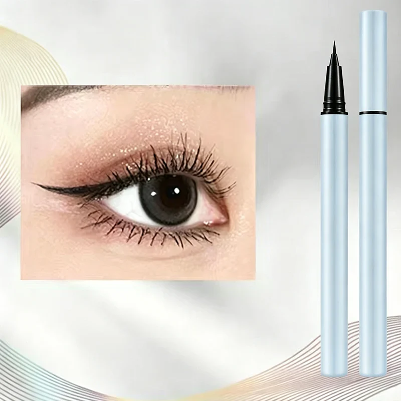 Eyeliner waterproof pour des lignes précises