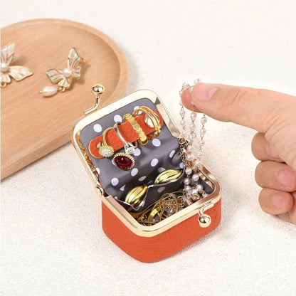 Boîte à bijoux en cuir