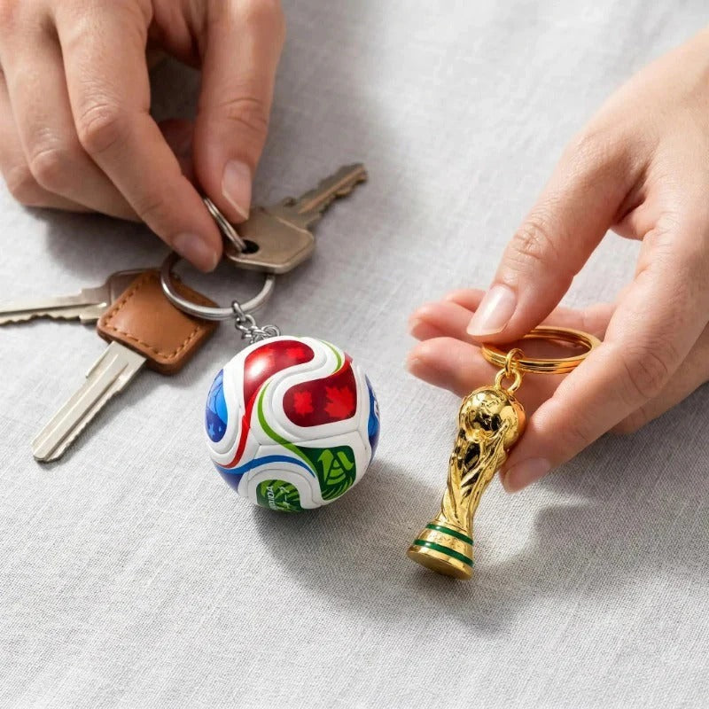 Porte-clés de football avec trophée de la Coupe du monde