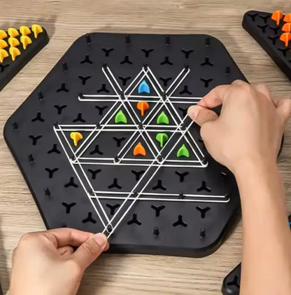 Chasse aux triangles – Entraînez votre logique et la géométrie de manière ludique