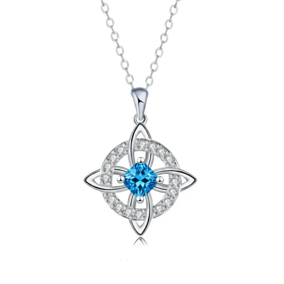 Collier avec nœud de sorcière et pierre de naissance