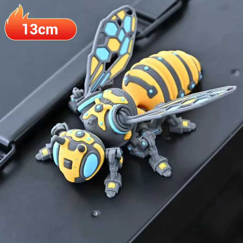 Ce n'est pas un insecte, c'est un monstre mécha ! Articulations amovibles, design futuriste